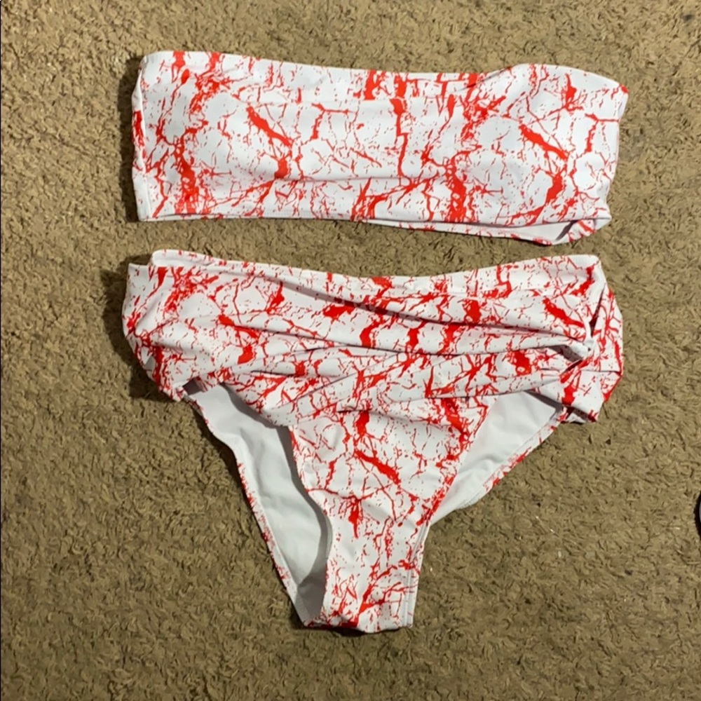 Bathing suit